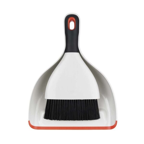 Dustpan & Brush Set E7