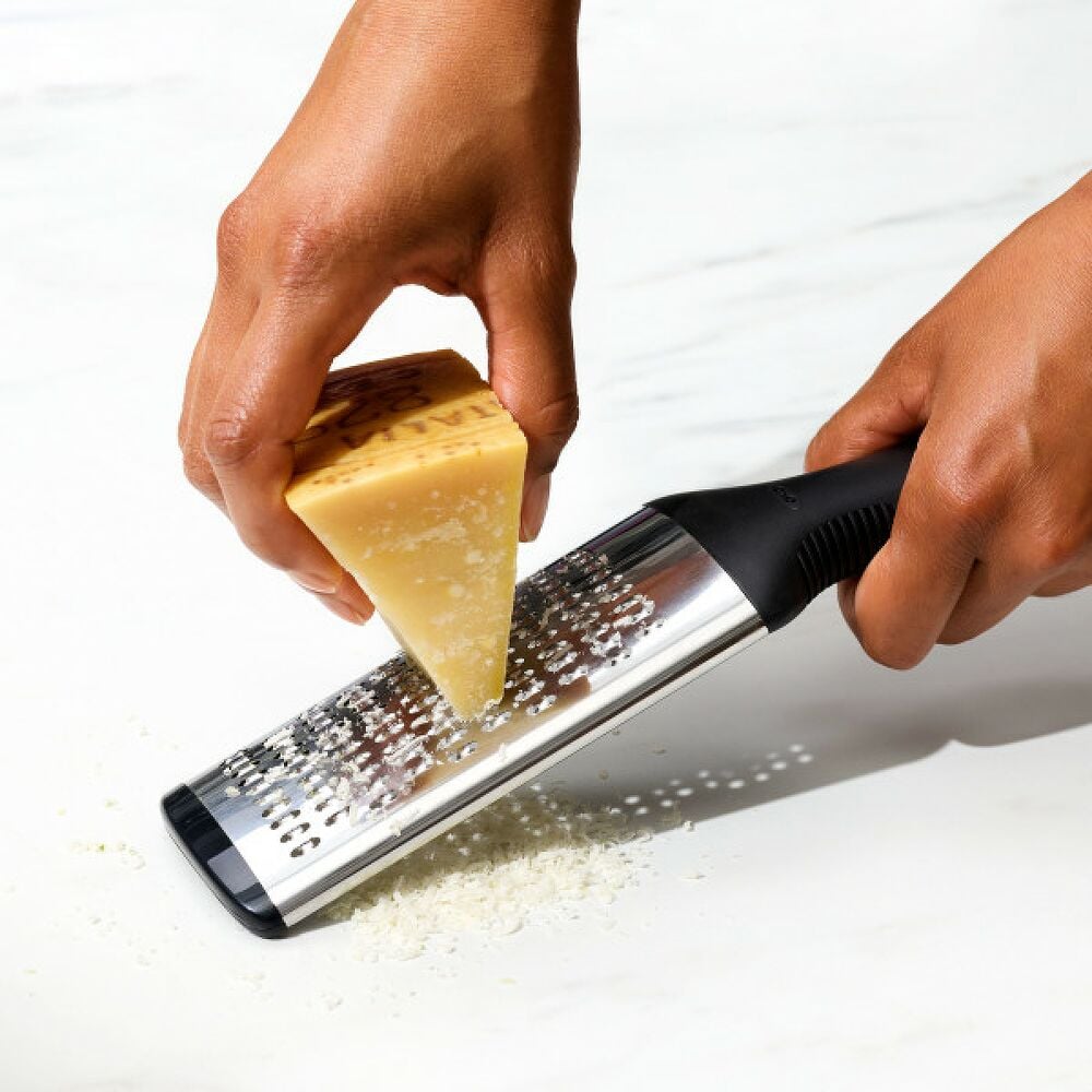 Grater B4
