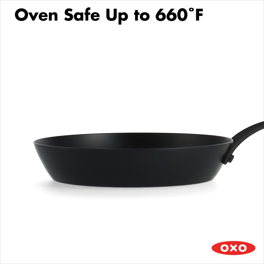 Carbon Steel Obsidian Series 8-Inch Frypan with Silicone Sleeve L7
