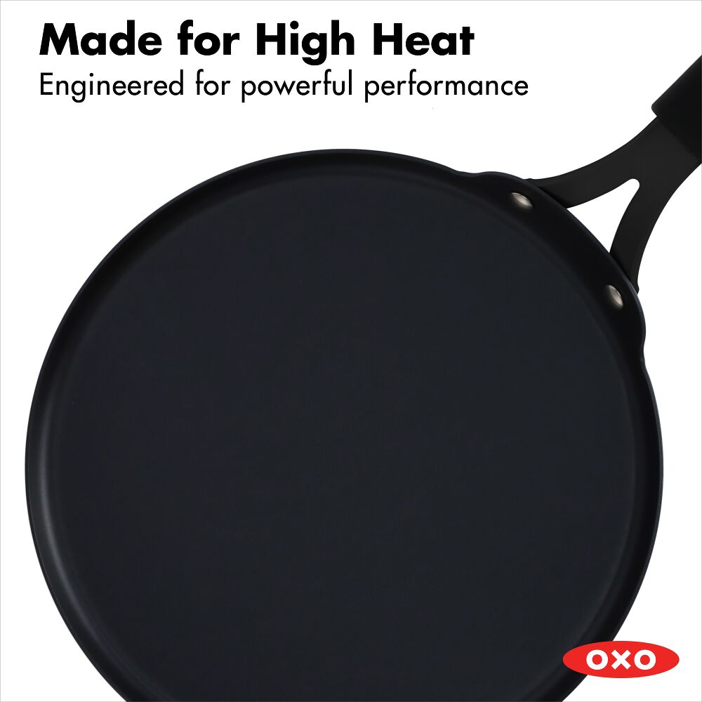 Obsidian Carbon Steel 10-Inch Crêpe Pan with Silicone Sleeve W4