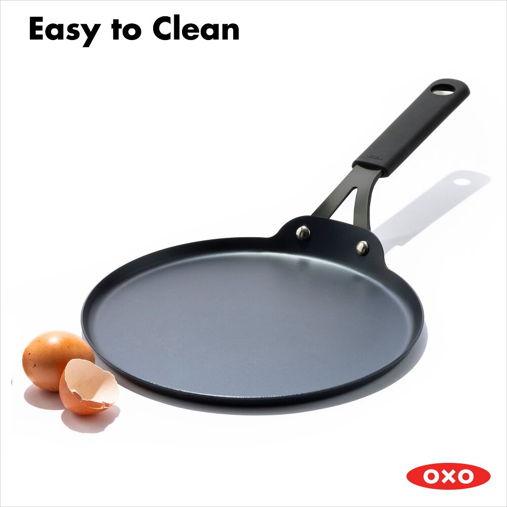 Obsidian Carbon Steel 10-Inch Crêpe Pan with Silicone Sleeve W4