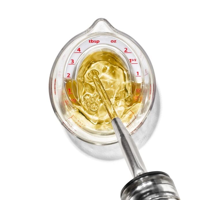 Mini Angled Measuring Cup S8