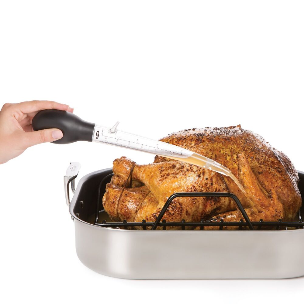 Angled Baster With Cleaning Brush K1