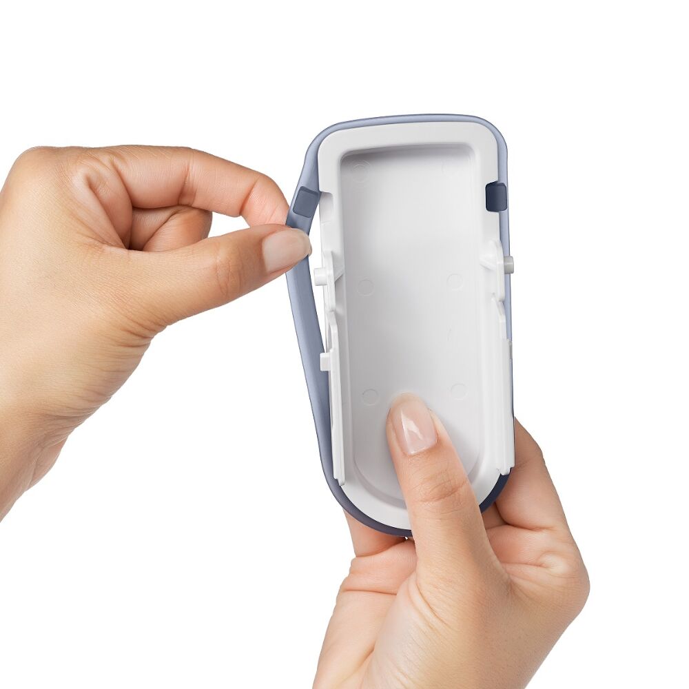 OXO Good Grips All-Purpose Dispenser (1.2 Qt) V0