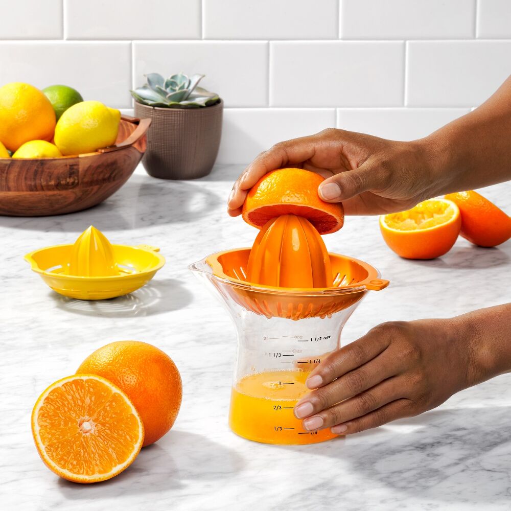2-in-1 Citrus Juicer Y2