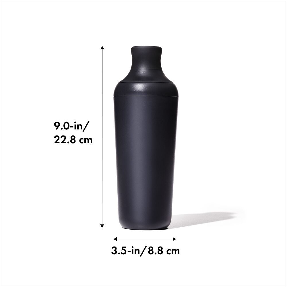 OXO Good Grips Plastic Cocktail Shaker- 20 oz/590 mL capacity L8