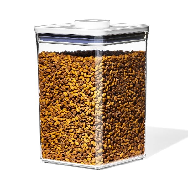 OXO Good Grips Pet POP Container – 4.4 Qt/4.2 L with Scoop B5