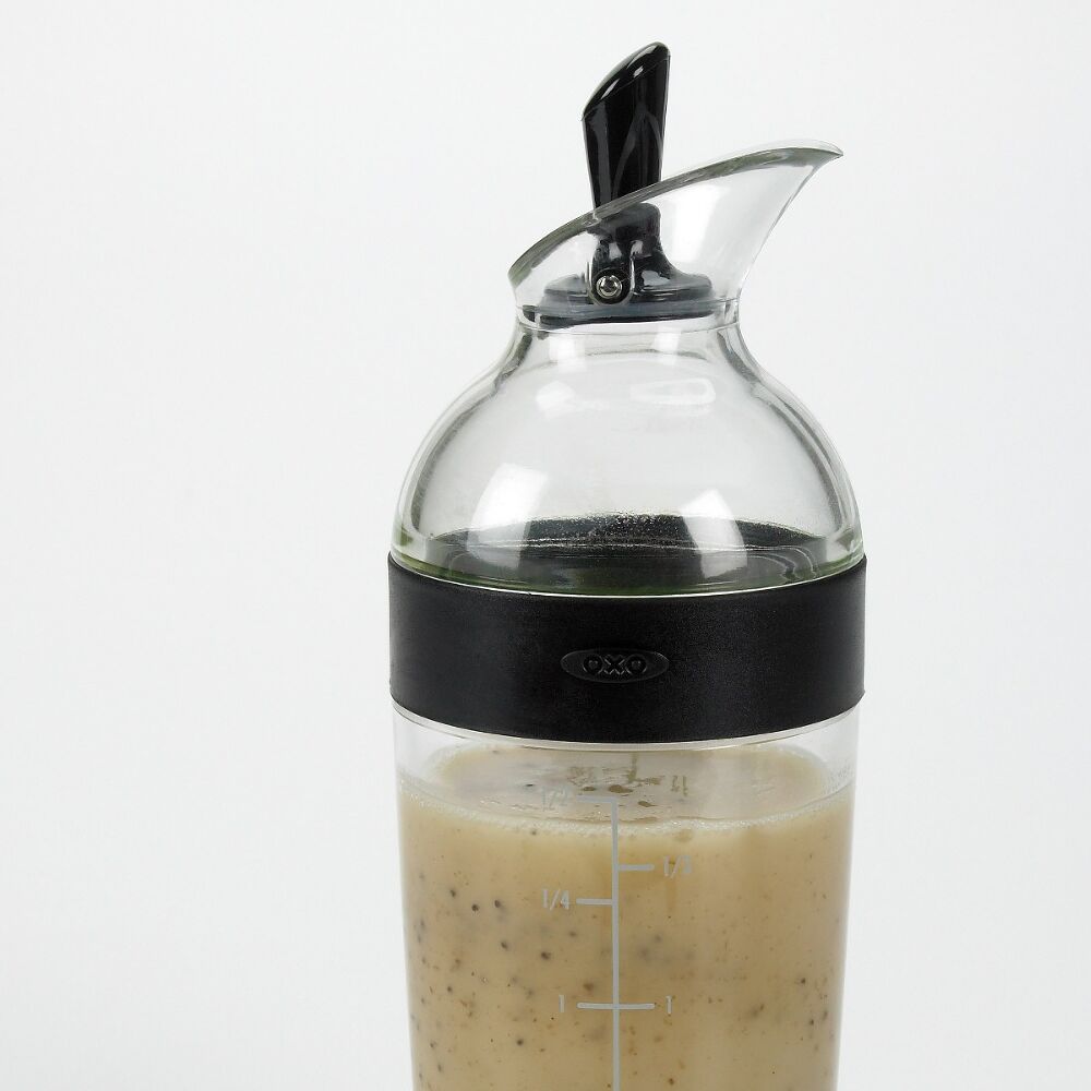 Salad Dressing Shaker A0