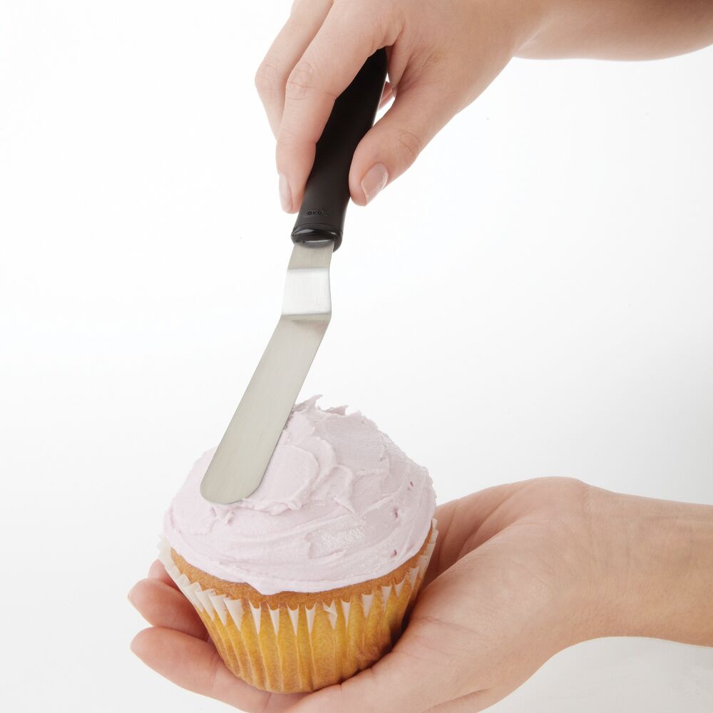 Kid-Friendly Cupcake Baking Bundle T9