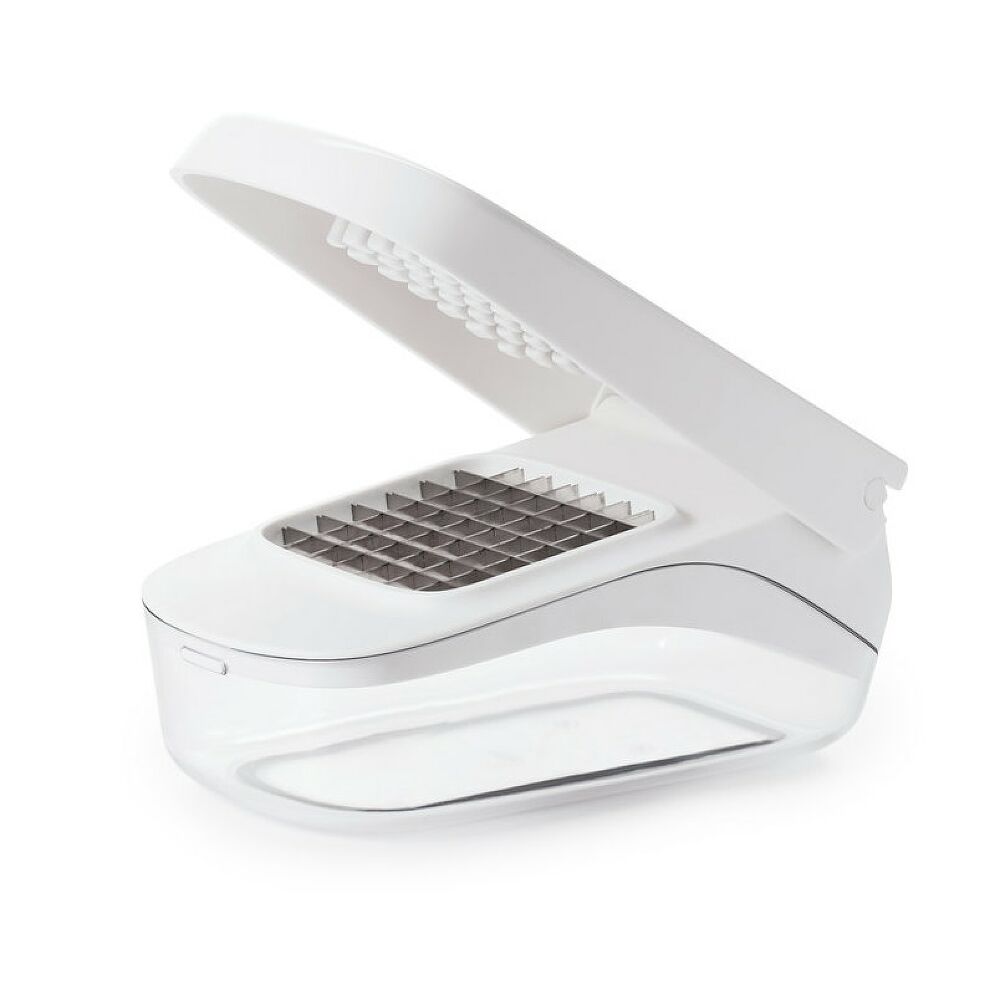 Vegetable Chopper with Easy-Pour Opening A9