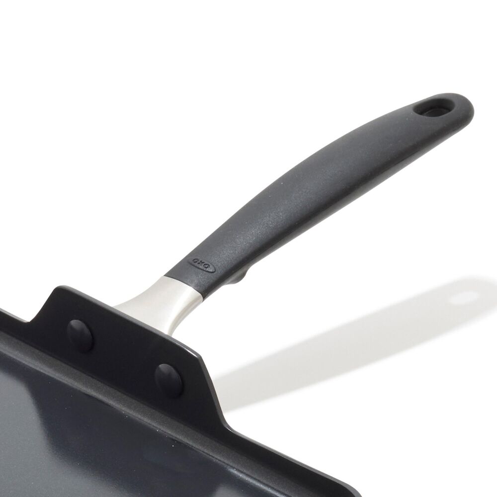 OXO Stainless Steel Everyday 11 in Square Griddle D6
