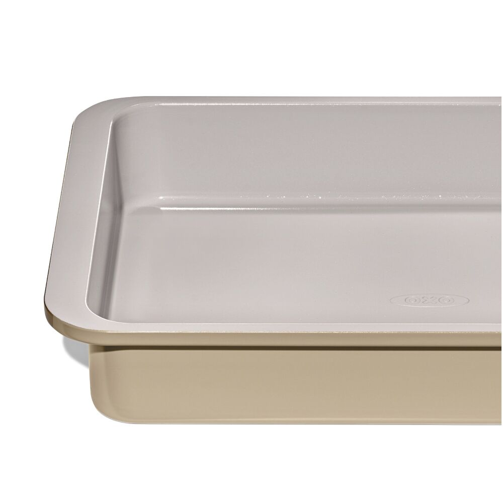 Non-Stick Pro Ceramic Coated Metal Bakeware 9" x 13" Cake Pan T6