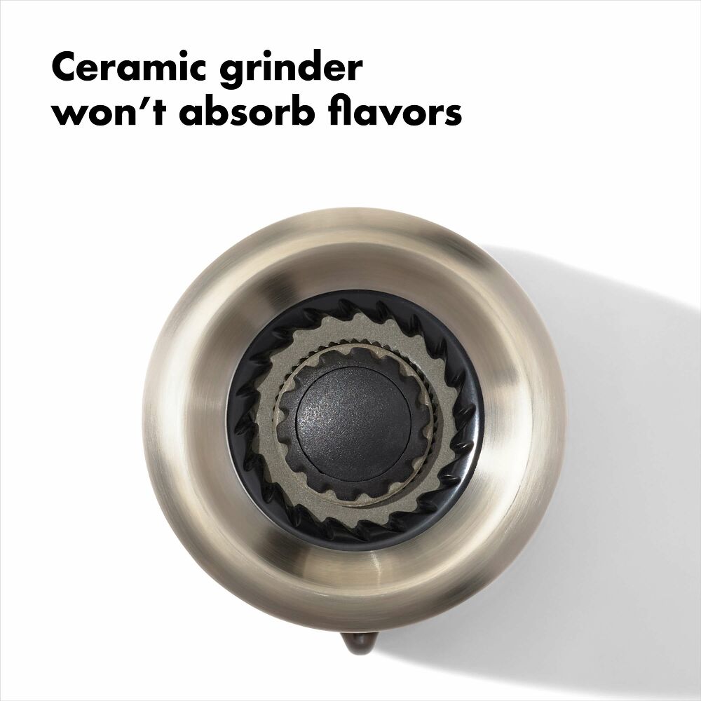 Contoured Mess-Free Pepper Grinder N5