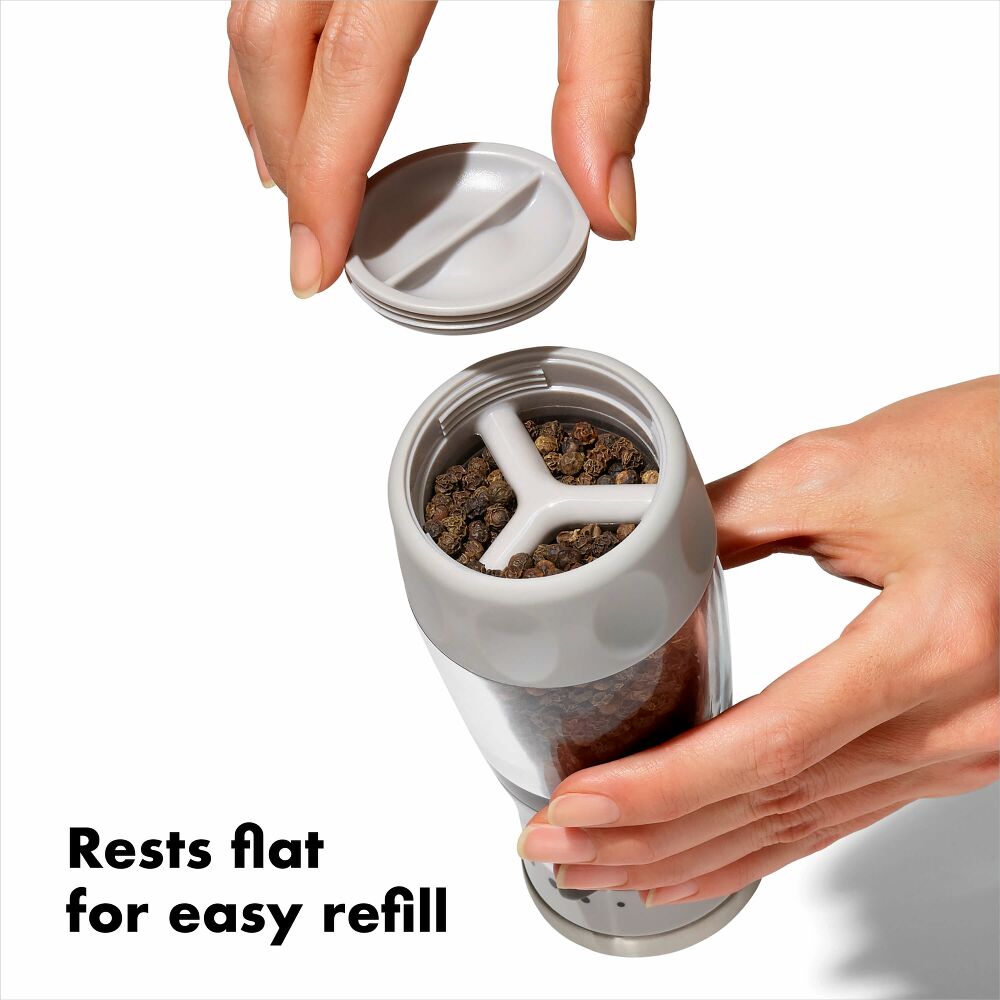 Contoured Mess-Free Pepper Grinder N5