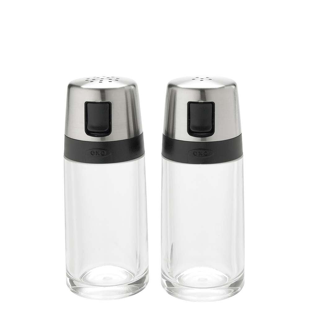Simple Salt and Pepper Shaker Set J6