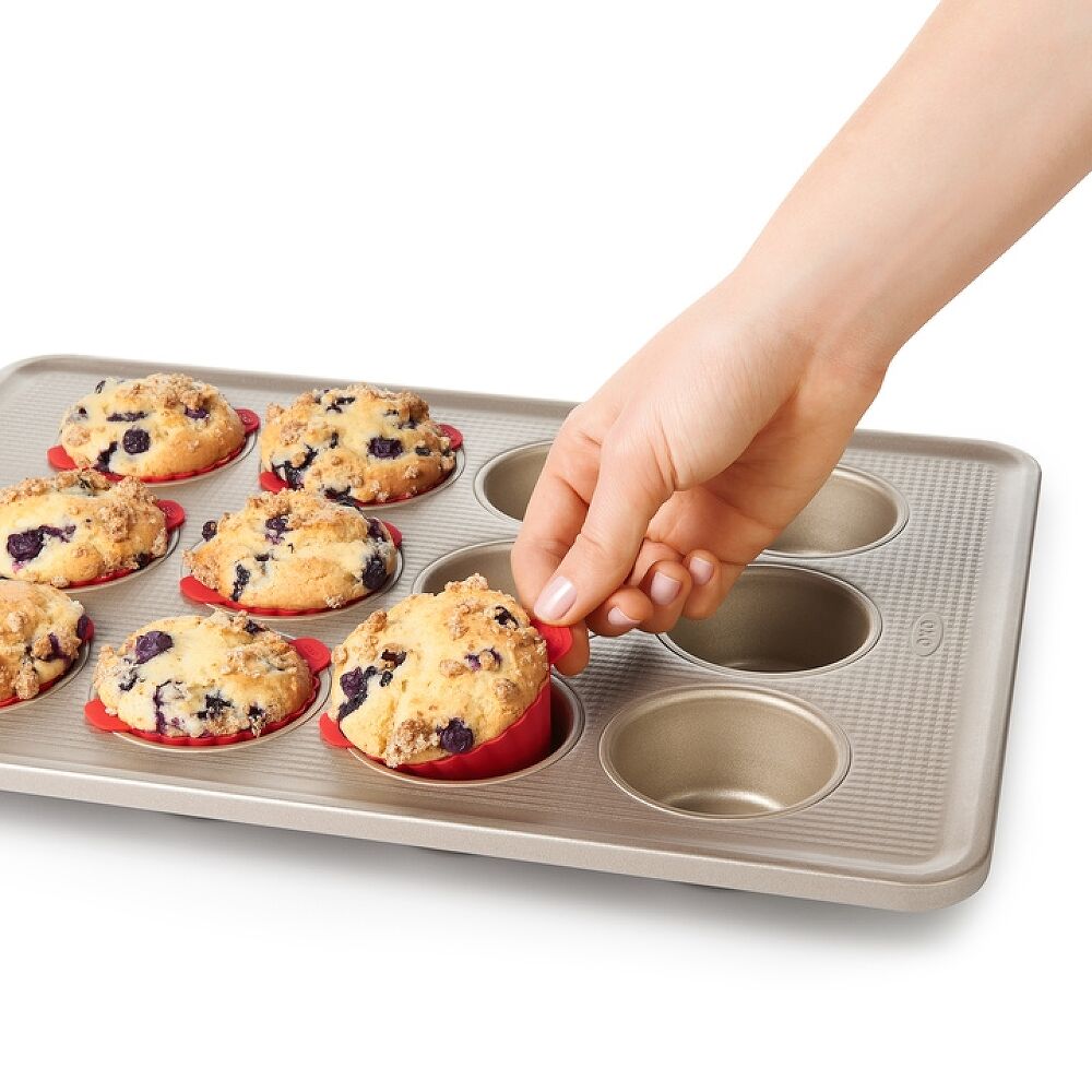 Silicone Baking Cups (12 Pack) T4