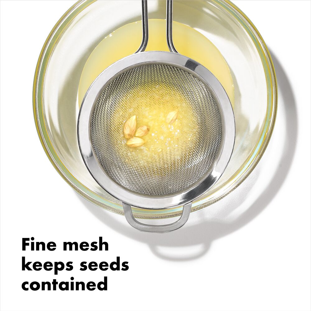OXO Good Grips 3 in./7.6 cm Mini Strainer P6