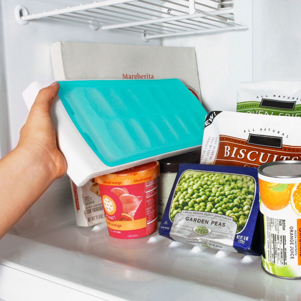 No-Spill Ice Cube Tray - 2 Pack A2