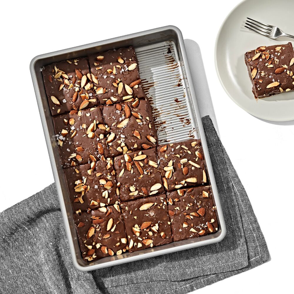 Non-Stick Pro Clear Coated 9 In x 13 In Cake Pan E7