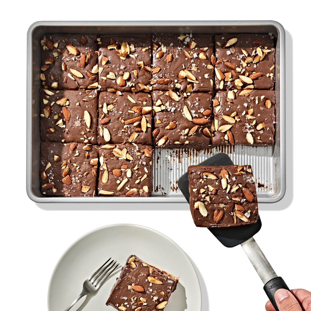 Non-Stick Pro Clear Coated 9 In x 13 In Cake Pan E7