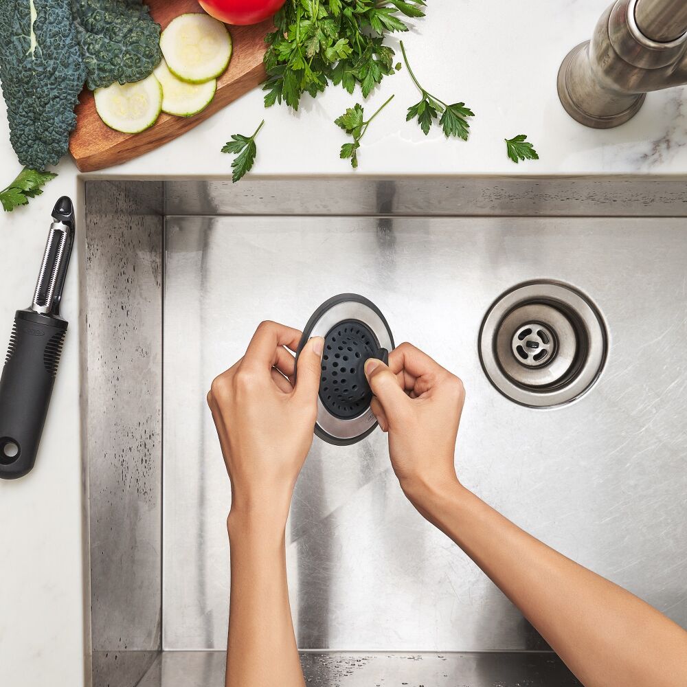 OXO Good Grips 2-In-1 Sink Strainer & Stopper Tray Pack O2