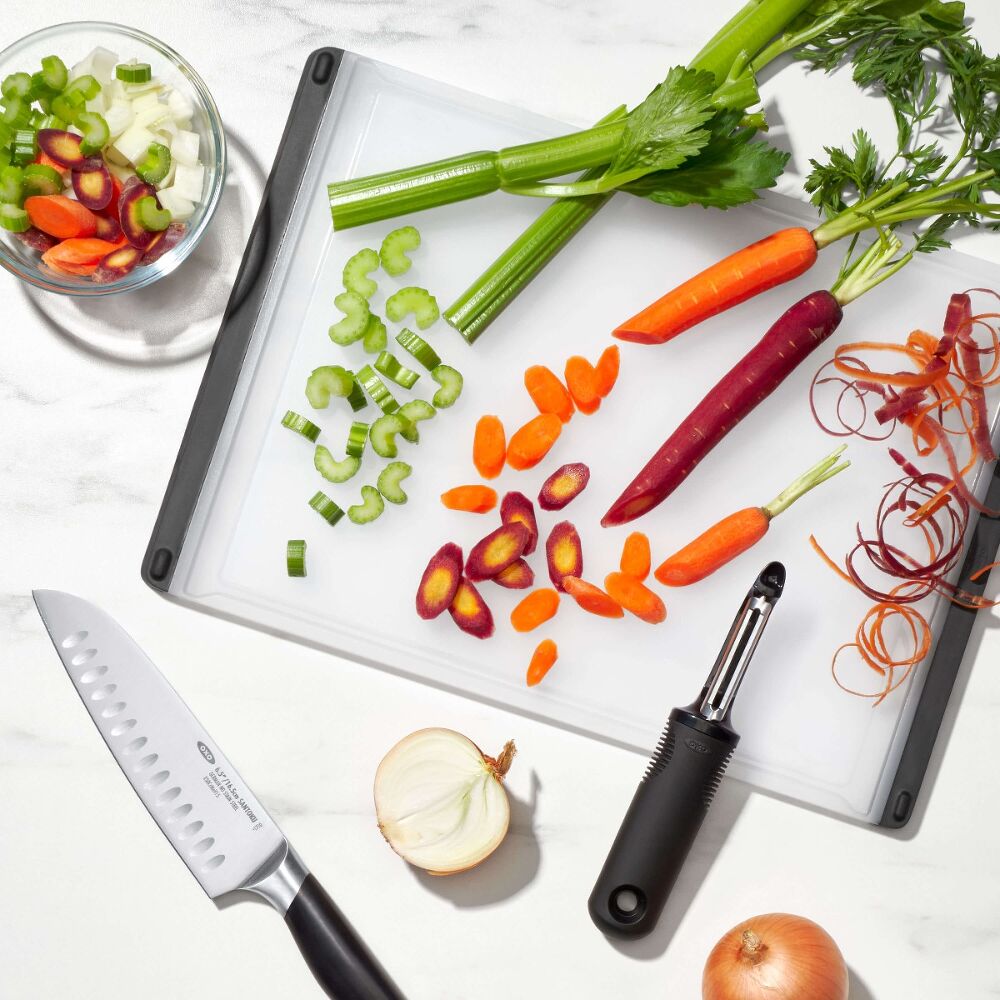 Everyday Cutting Board J9