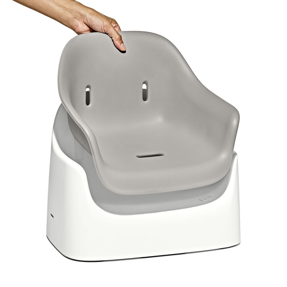 Nest Booster Seat with Removable Cushion B3