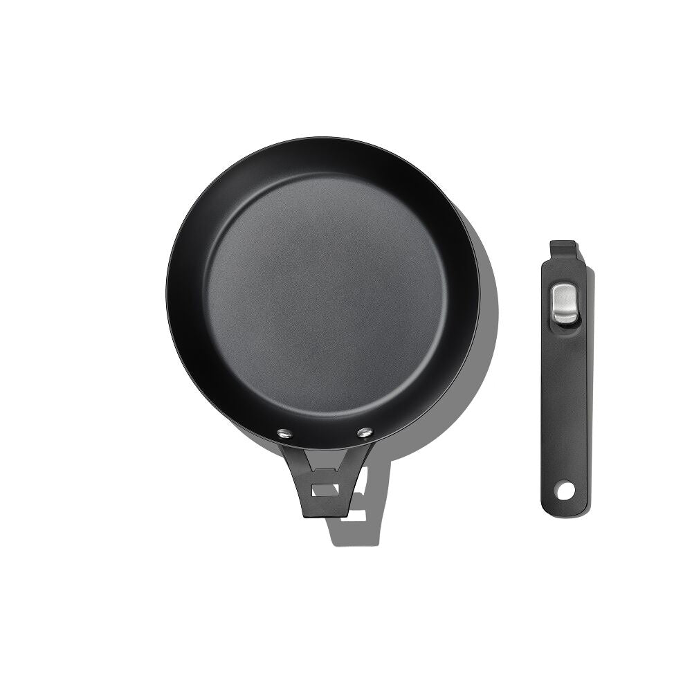 Carbon Steel With Removable Handle 8in Pan W0