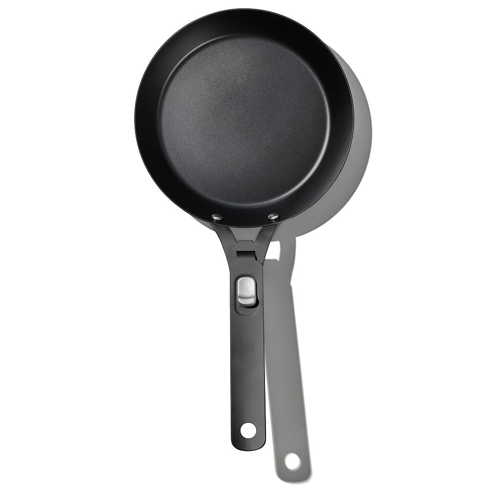 Carbon Steel With Removable Handle 8in Pan W0