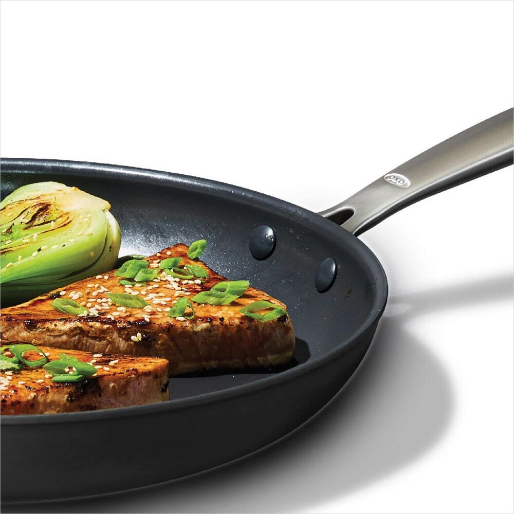 Enhanced Non-Stick 12-Inch Frypan R8
