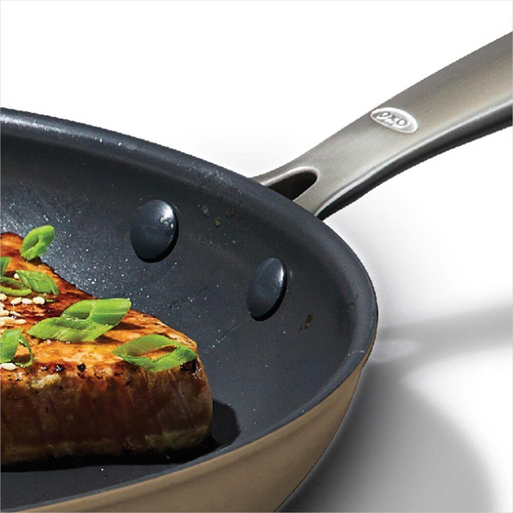Enhanced Non-Stick 12-Inch Frypan R8