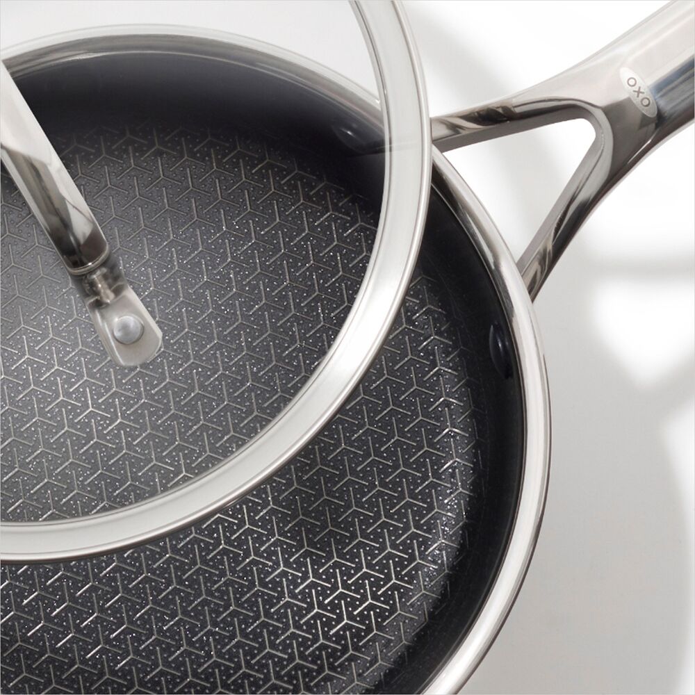 Trident Hybrid Non-Stick Stainless Steel 2.5 Qt Saucepan with Lid K4