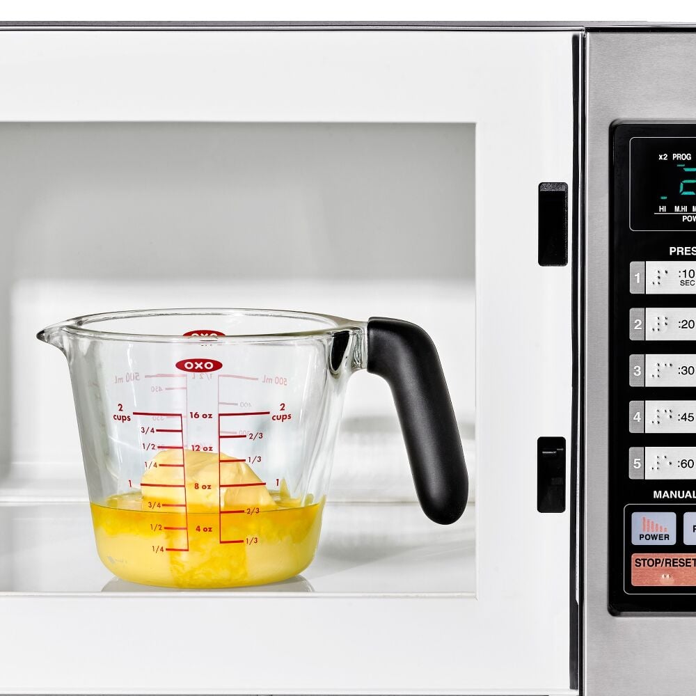 2 Cup Glass Measuring Cup with Lid J2