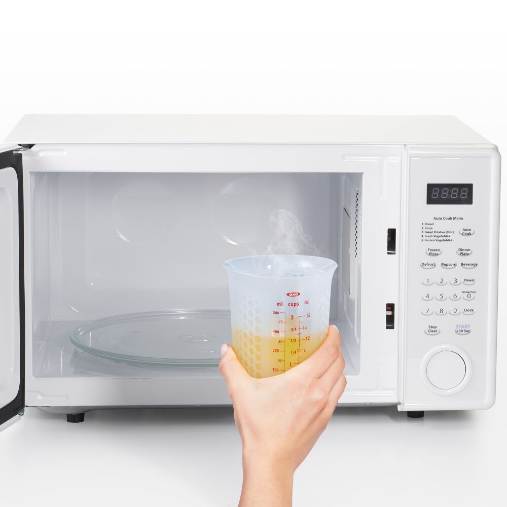 2 Cup Squeeze & Pour Silicone Measuring Cup N6