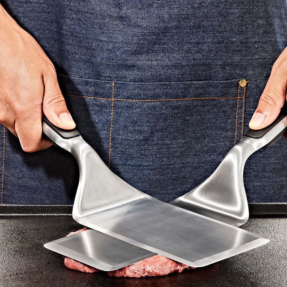 OXO Outdoor Large Griddle Turner J2