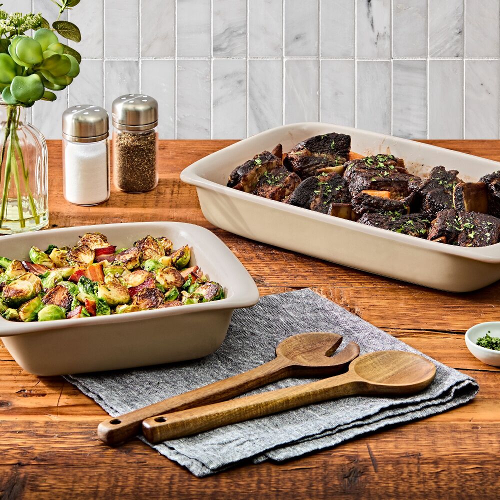 2 Qt Square Stoneware Baking Dish Y4