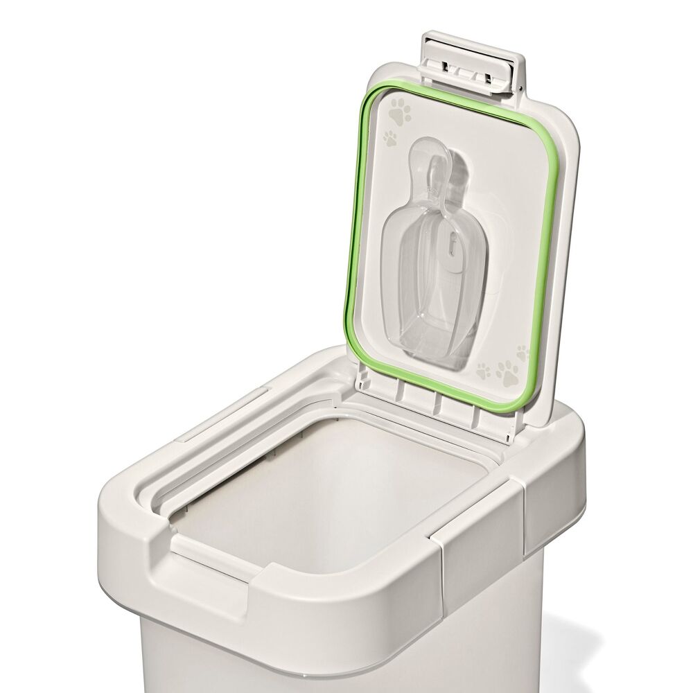 OXO Pet Airtight Food Container with Scoop — Small M5