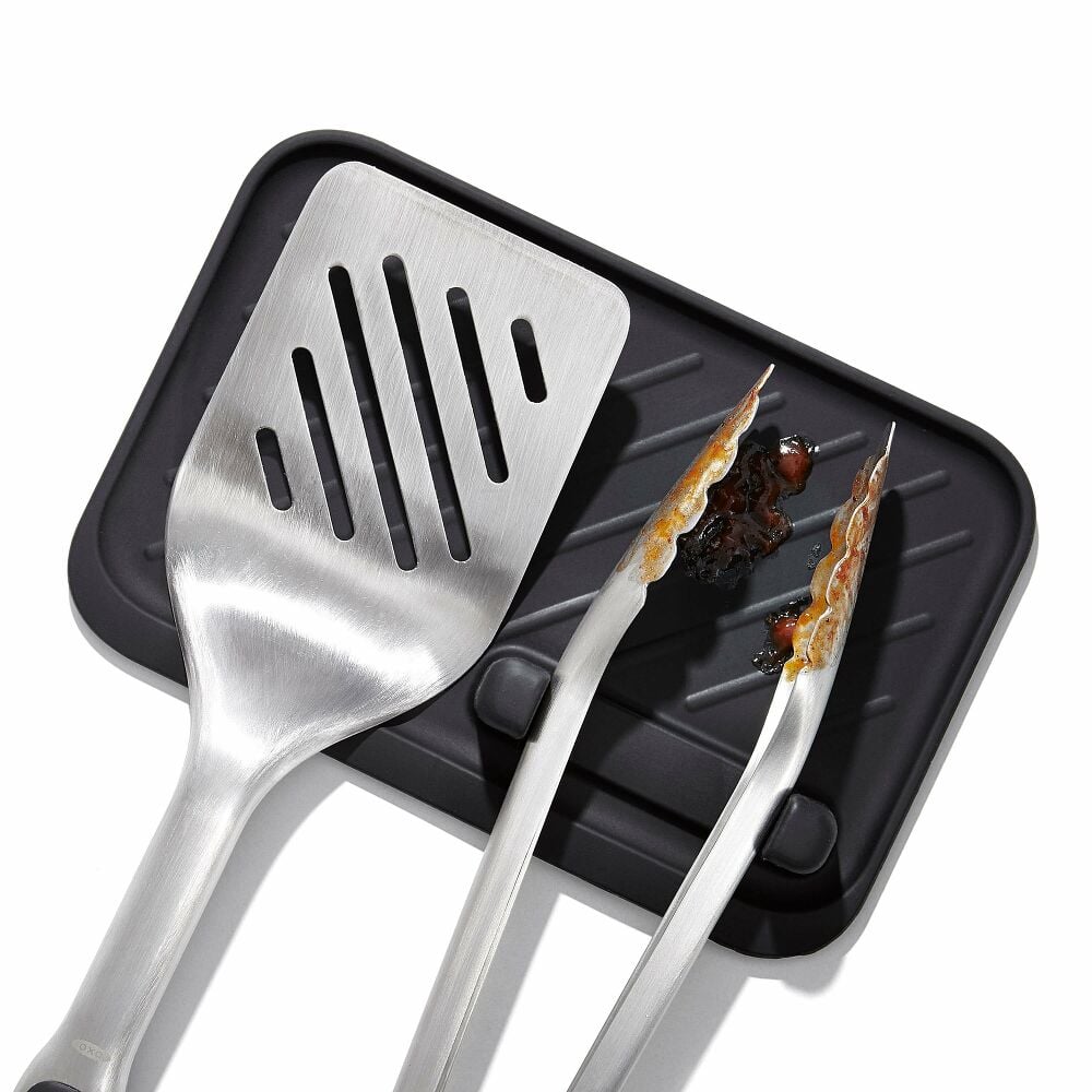 OXO Good Grips Grilling Turner and Tongs Set A0
