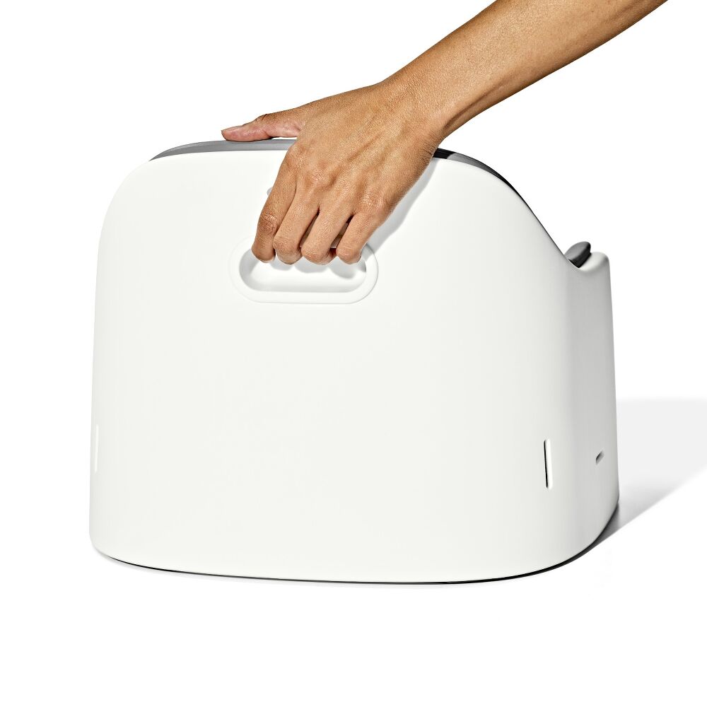 Nest Booster Seat with Removable Cushion B3